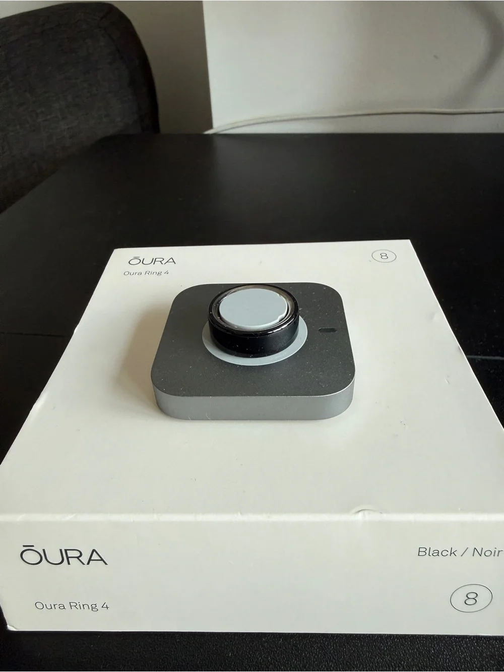 Oura Ring 4 — Black Exterior with Silver Interior